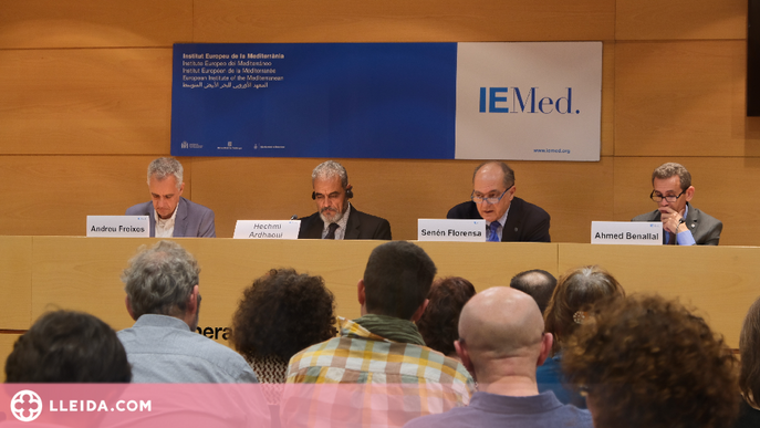 Educació signa un acord per promoure les llengües i cultures àrabs i catalanes