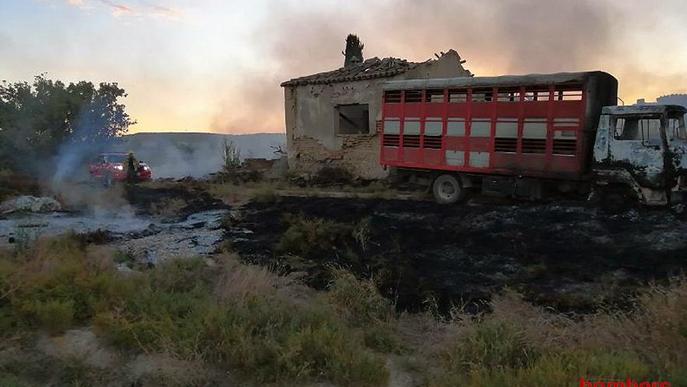 Crema una finca abandonada a la partida Vallcalent