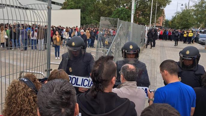 #1O / Advocacia per la Democràcia fa una crida a denunciar les agressions de la policia