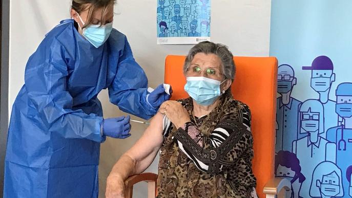 ⏯️ Una residència de Lleida, la primera en rebre la segona dosi de la vacuna