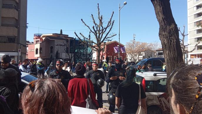 Intenten boicotejar l'acte institucional del Dia de les Dones a Lleida