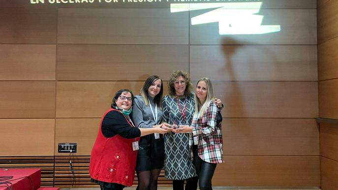 Un equip d'infermeres de Lleida, premiades a la Millor Iniciativa en l'Atenció al Pacient amb Ferides