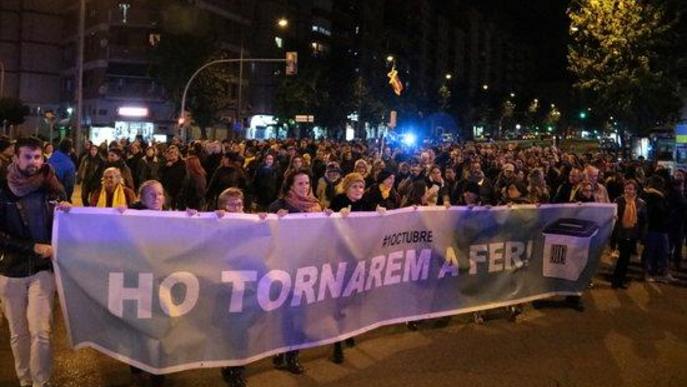 #SentènciaProcés: Mig miler de persones es manifesten a Lleida en suport als detinguts durant el tall de la Jonquera