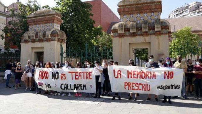 ⏯️ Concentració a Lleida contra els abusos sexuals a l'Aula de Teatre