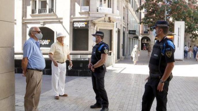 La Guàrdia Urbana de Lleida denuncia 3 festes privades, 46 persones per no dur mascareta i 36 locals per activitats no permeses