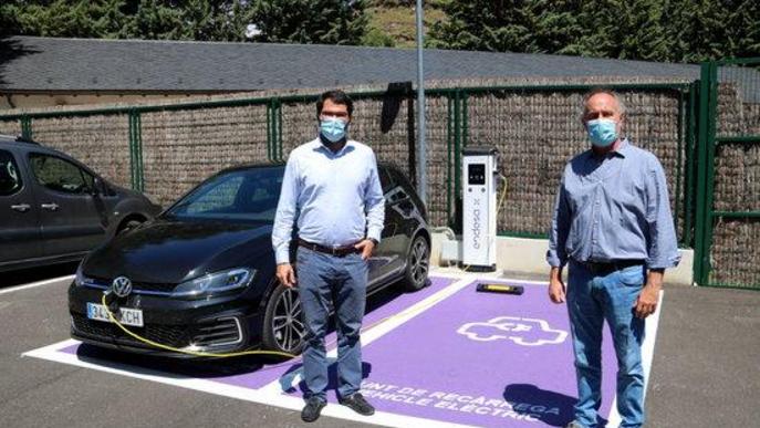 ⏯️ Endesa X estrena a Llavorsí el seu primer punt de recàrrega de vehicles elèctrics del Pallars Sobirà