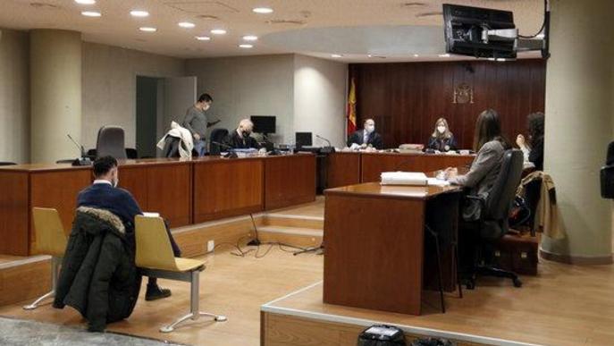 Les víctimes de l'exlíder de Vox a Lleida detallen tocaments, abusos i exhibició de pornografia a canvi de diners
