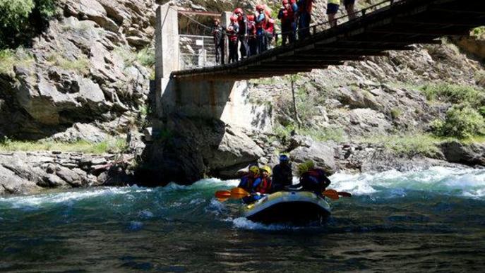 El sector de l'esport d'aventura a Lleida confia en la temporada d'aquest estiu