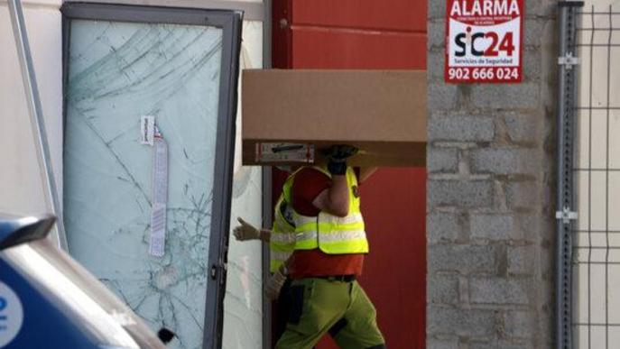 ⏯️ Desmantellen un cultiu interior de marihuana en una nau industrial a Torrefarrera