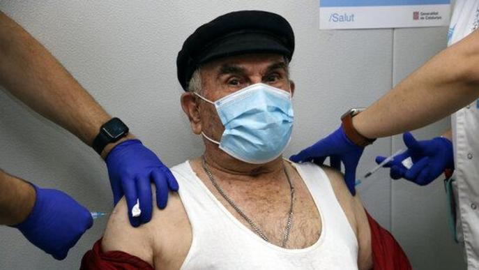 ⏯️ Els CAP de Lleida vacunen simultàniament per la grip i la tercera dosi de la covid-19