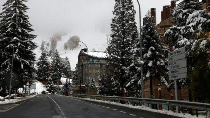 ⏯️ La nevada deixa gruixos d'entre 5 i 10 centímetres a la Vall d'Aran