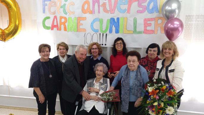 Tàrrega homenatja Carme Cunillera Segarra, àvia centenària