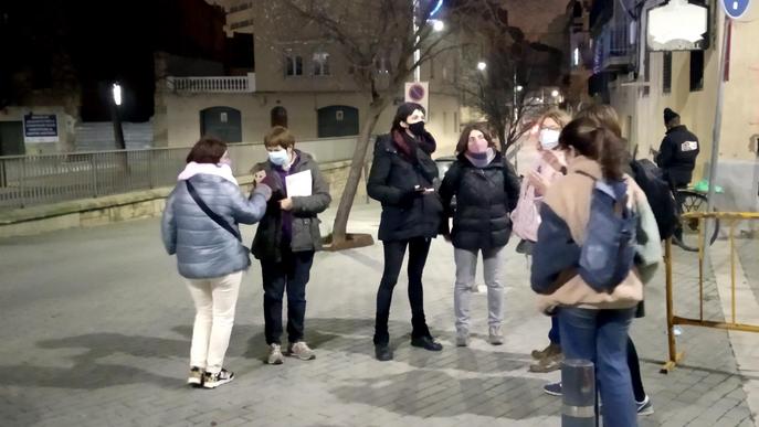 Grups de dones recorren de nit zones d'oci nocturn de Lleida per detectar elements i espais insegurs