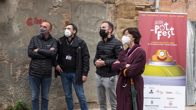 El Lleida_potFest pren vida amb el seu primer mural participatiu