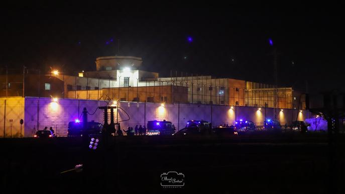 ⏯️ Lleida torna a cremar en la segona nit de protestes per l'empresonament de Hasel