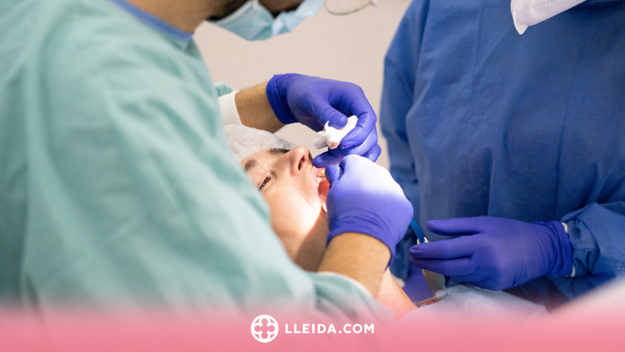 ℹ️ Les 7 coses que has de saber sobre els implants dentals