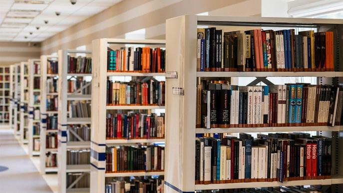Artesa de Segre es prepara per reobrir la biblioteca Joan Maluquer i Viladot