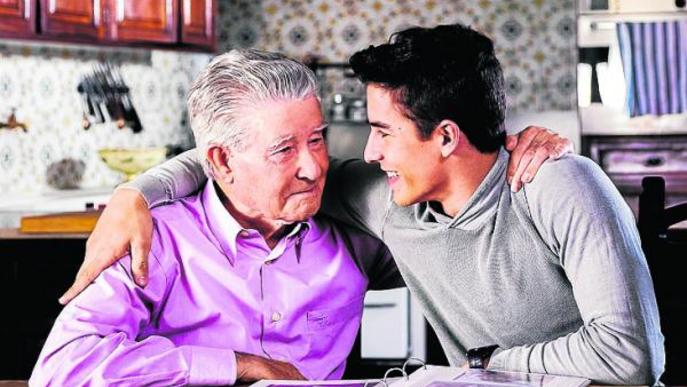 Márquez i el seu avi s'uneixen a la lluita contra l'Alzheimer 