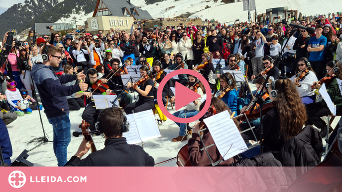 ⏯️ Un miler de músics i admiradors homenatgen el cantant Pau Donés a la Val d'Aran