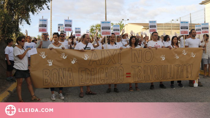 ⏯️ Protesta a Artesa de Segre contra un professor "conflictiu" assignat a una escola
