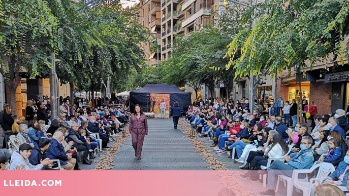 Moda contra el càncer de mama a la Zona Alta de Lleida