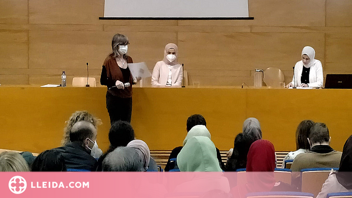 Xerrada sobre integració, inclusió i ciutadania de les dones musulmanes a Lleida