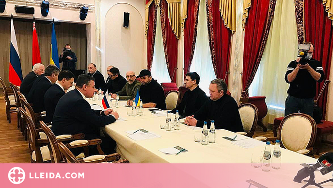 La primera reunió entre Ucraïna i Rússia acaba sense acords
