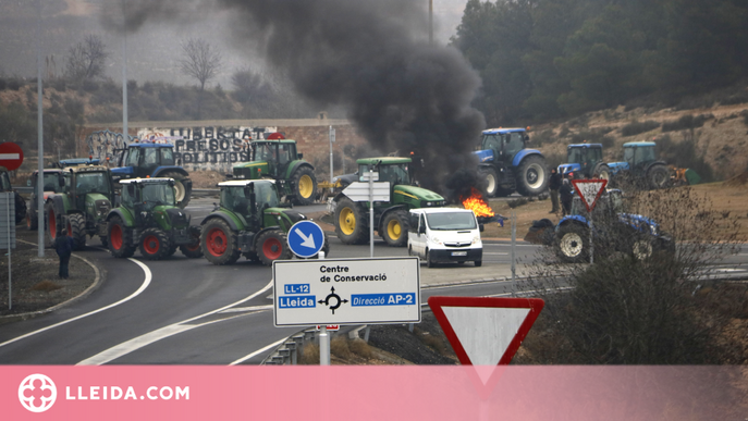 ⏯️ Pagesos tallen els accessos a l'AP-2 a Lleida