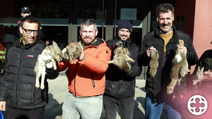 Agricultors de Ponent citats a declarar per suposats maltractaments a conills durant una protesta