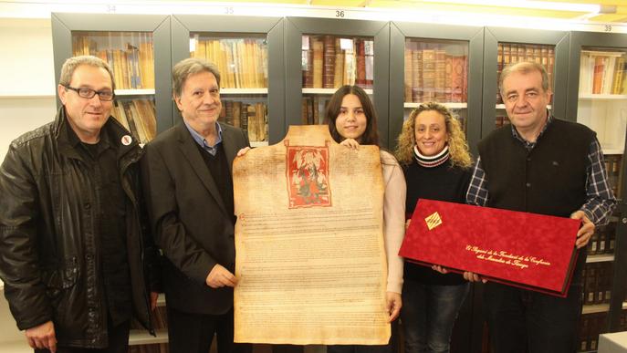 Publiquen una reproducció del pergamí de la confraria dels mercaders de Tàrrega datat l’any 1269 en una sèrie limitada de 550 exemplars