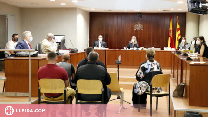 Accepten presó per estafar 15.000 euros amb targetes falsificades a Lleida i el Pla d'Urgell