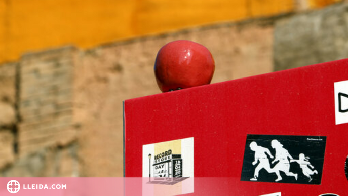 ⏯️ 'El preu de la fruita', un itinerari artístic pel Segrià basat en els temporers i els activistes socials
