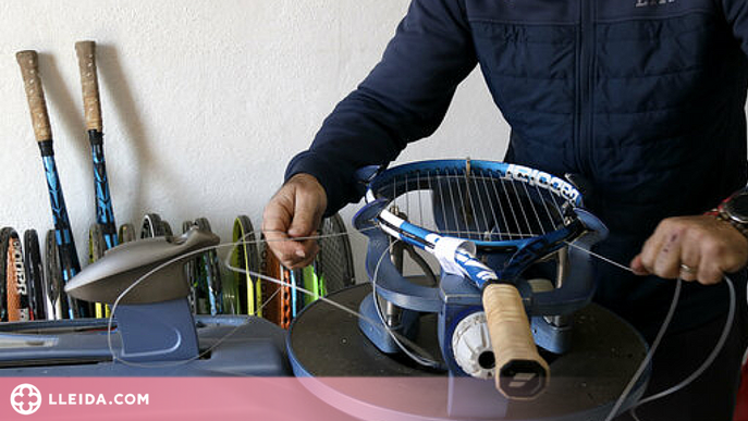 ⏯️ Una 'start-up' catalana transforma el cordatge vell de raquetes de tennis en roba esportiva sostenible