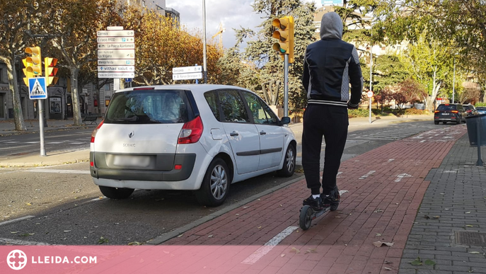 Detingut a Lleida per fer caure la seva parella del patinet amb què anaven els dos