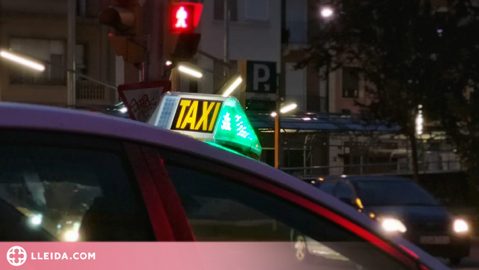 Detingut per robar i agredir dos taxistes amb una barra de ferro i un ganivet