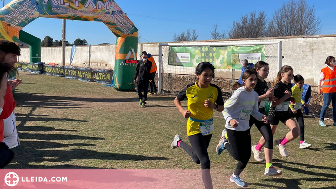 Uns 450 esportistes participen a la Cursa de la Serra de Puigverd de Lleida