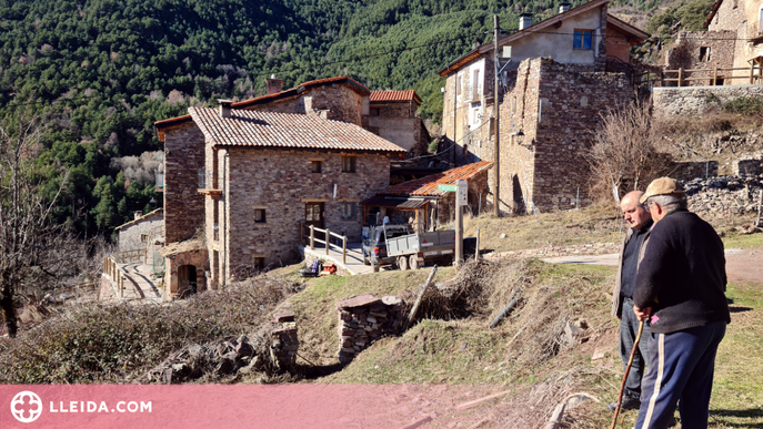 ⏯️ L'únic poble del Pallars Sobirà amb carretera de terra reclama que s'asfalti per tenir un accés digne