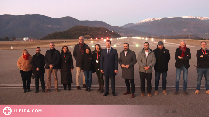 L'Aeroport Andorra-La Seu estrena el sistema d'il·luminació pels vols nocturns