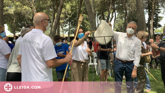 ‘Silencis amb llum’ a Balaguer per acomiadar les persones mortes durant la pandèmia