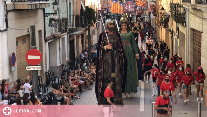Colles geganteres, grallers i diables tornen per Festa Major a les Borges