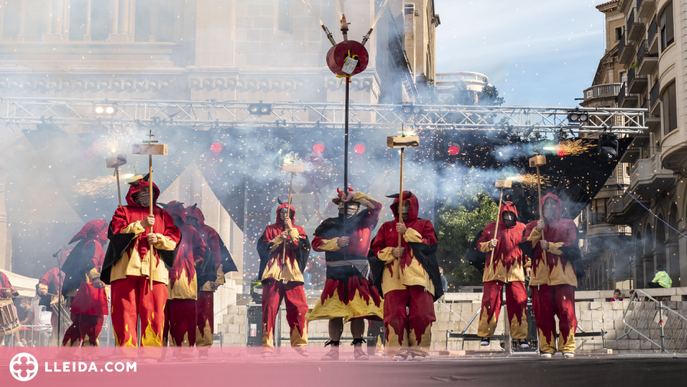 ⏯️ La Cultura Popular i el Castell de Focs tanquen les Festes de la Tardor