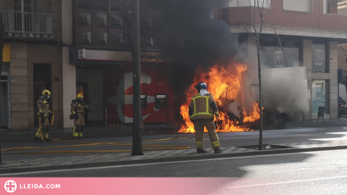 ⏯️ Crema una furgoneta al centre de Lleida
