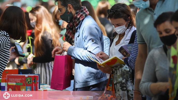 ⏯️ Sant Jordi se celebrarà a l'estranger amb més de 350 actes a 36 països