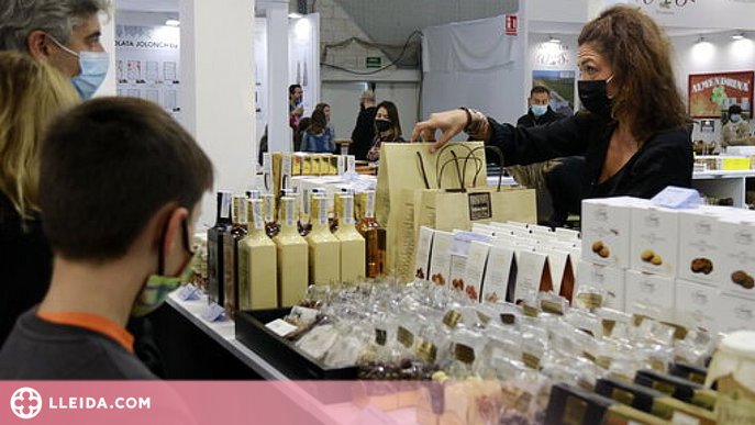 ⏯️ Centenars de visitants tornen a degustar la Fira del Torró d'Agramunt