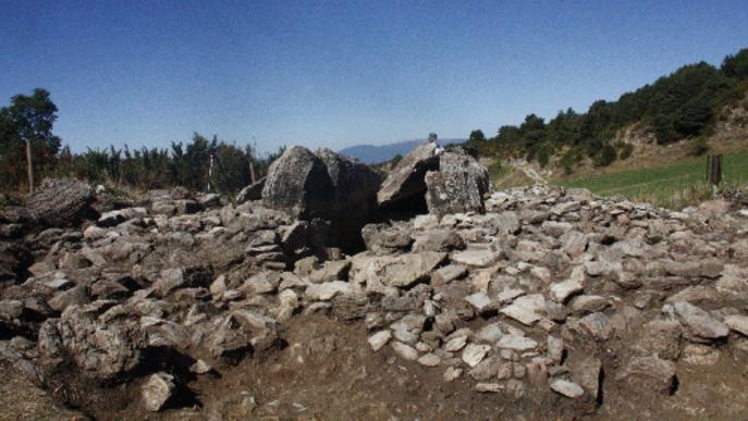 Restes humanes de 4.500 anys en un dolmen a l’Alt Urgell