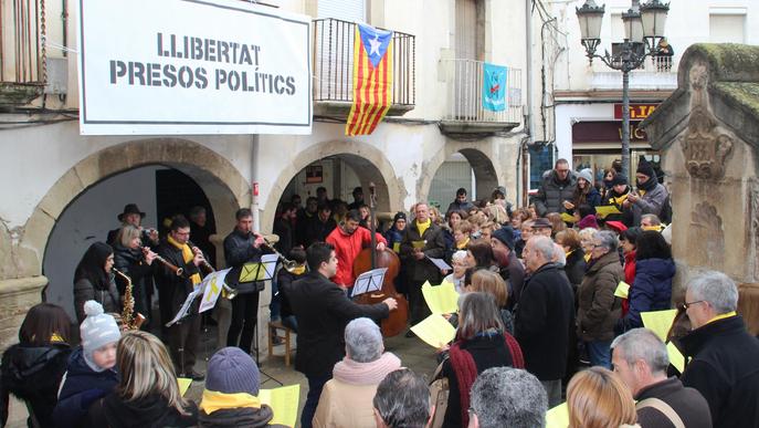 Nadales per reclamar la llibertat de Forn, Junqueras i els Jordis a tot Catalunya