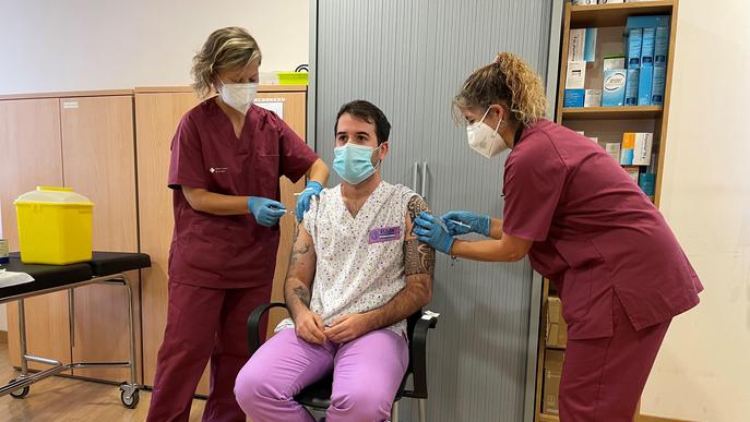 La Regió Sanitària Alt Pirineu i Aran engega la campanya de vacunació contra la grip i la Covid-19