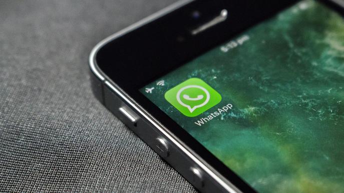 Mollerussa activa un canal de WhatsApp per recollir les incidències a la via pública