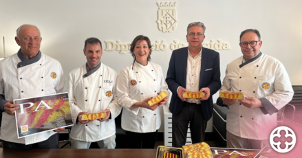 El Gremi de Forners de les Terres de Lleida presenta el tradicional pa de Sant Jordi