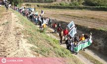  ⏯️ Unes 250 persones fan una marxa a peu contra la macrocentral de biogàs projectada a la Sentiu de Sió